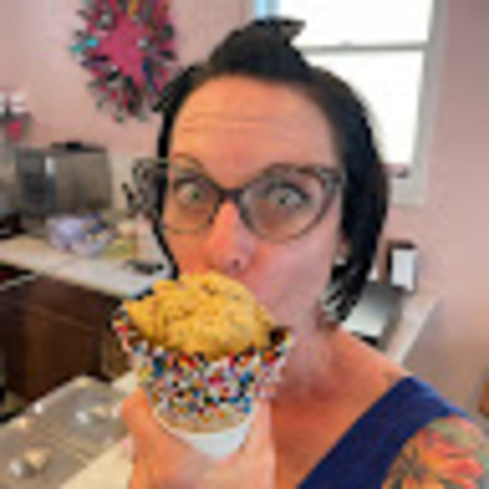 Meet your Posher, Noelle